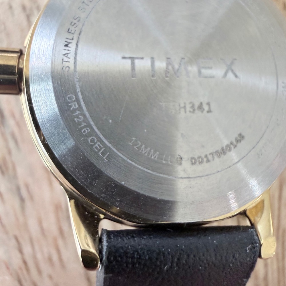 Timex T2H341 Easy Reader Indiglo Gold Tone Black Leather Watch White Dial - Picture 12 of 12